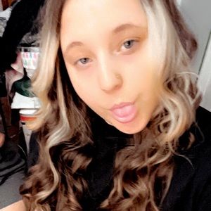 Meet your Posher, Keelie